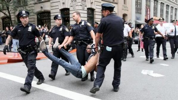 fail-twitter-myNYPD-campagne-ratee-police-new-york-photos-scandale-5