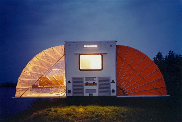 caravane-parfaite-pour-vos-vacances-qui-va-vous-reconcilier-avec-camping-de-markies-invention-3