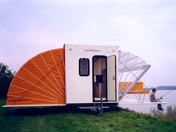 caravane-parfaite-pour-vos-vacances-qui-va-vous-reconcilier-avec-camping-de-markies-invention-4