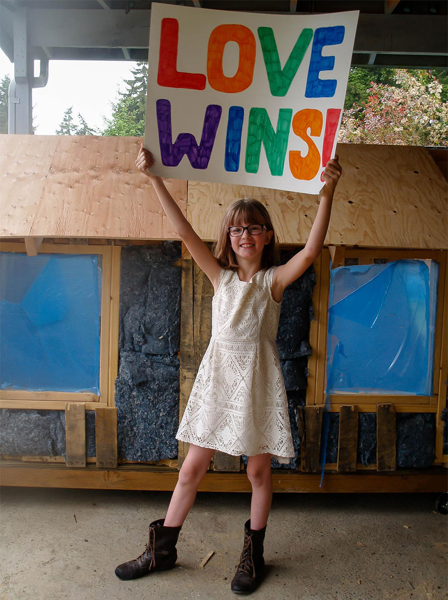 fillette-9-ans-construit-maisonnettes-pour-sans-abris-incroyable-solidarite-generosite-8
