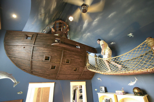 top-plus-belles-chambres-enfant-insolite-reve-magnifique-idee-decoration-bateau-pirate-11